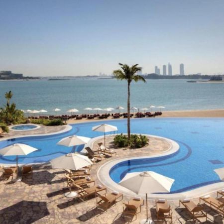 Apartamento Tiara - Luxury Palm Jumeirah - Private Beach And Pool! Dubái Exterior foto