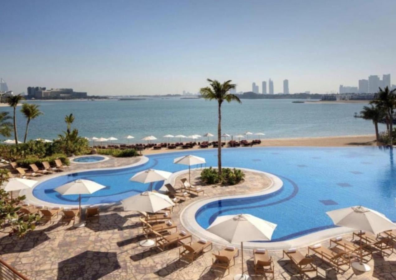 Apartamento Tiara - Luxury Palm Jumeirah - Private Beach And Pool! Dubái Exterior foto